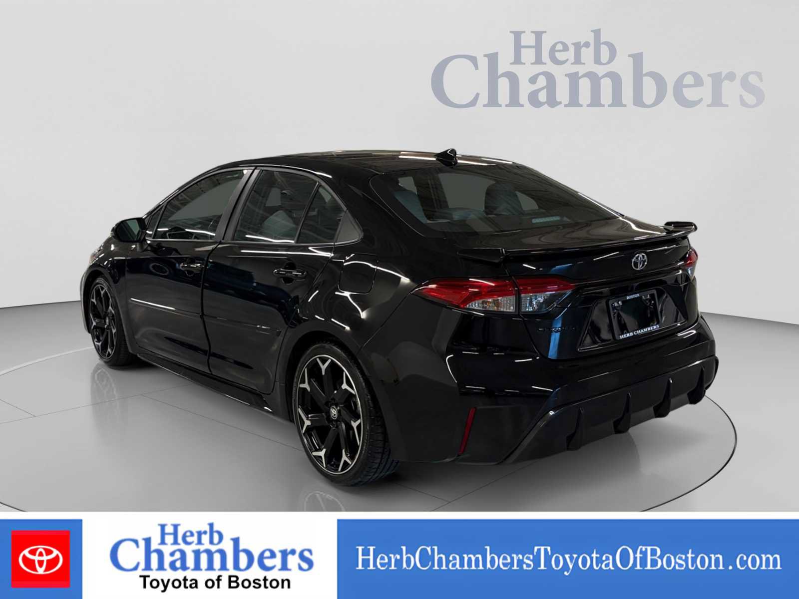 Used 2025 Toyota Corolla FX FWD image 3