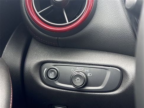 Used 2025 Chevrolet Blazer RS image 18