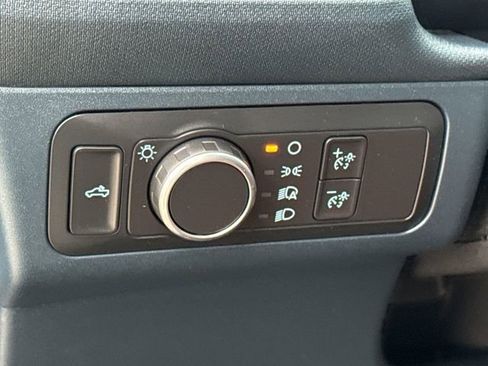 Used 2022 Ford Maverick Lariat FWD image 22