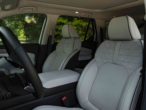 Used 2026 Honda Pilot Elite image 17