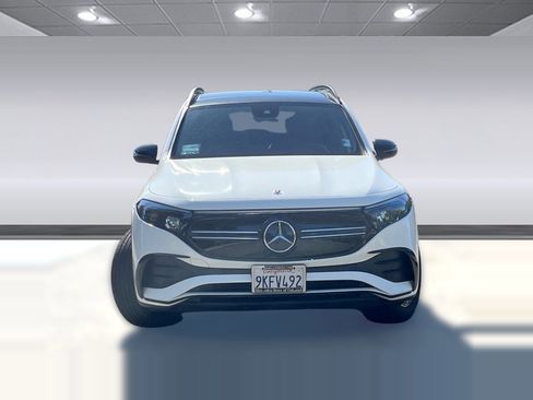 Used 2023 Mercedes-Benz EQB 300 4MATIC image 4