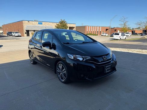 Used 2015 Honda Fit EX image 3