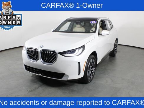 Used 2025 BMW X3 xDrive30i w/ Premium Package AWD/4WD image 2