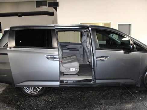 Used 2012 Honda Odyssey EX-L image 31