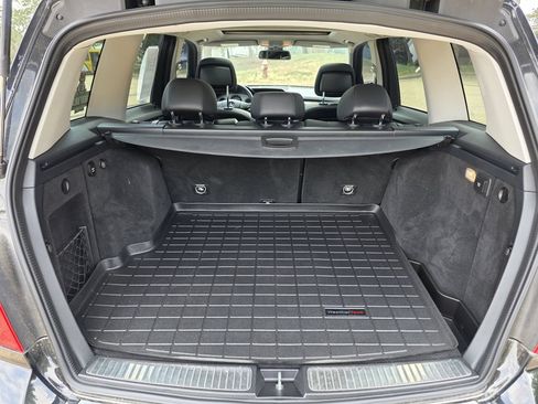 Used 2011 Mercedes-Benz GLK 350 4MATIC image 18