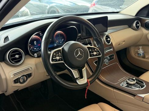 Used 2021 Mercedes-Benz C 300 Sedan image 2