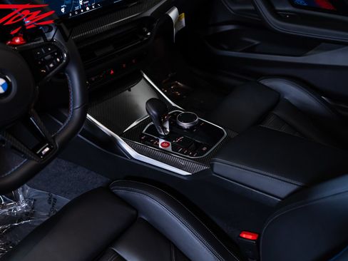 Used 2025 BMW M2 w/ Lighting Package RWD image 31