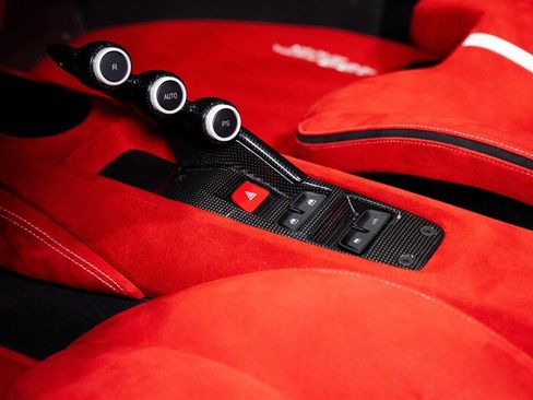 Used 2020 Ferrari 488 Pista Spider RWD image 48