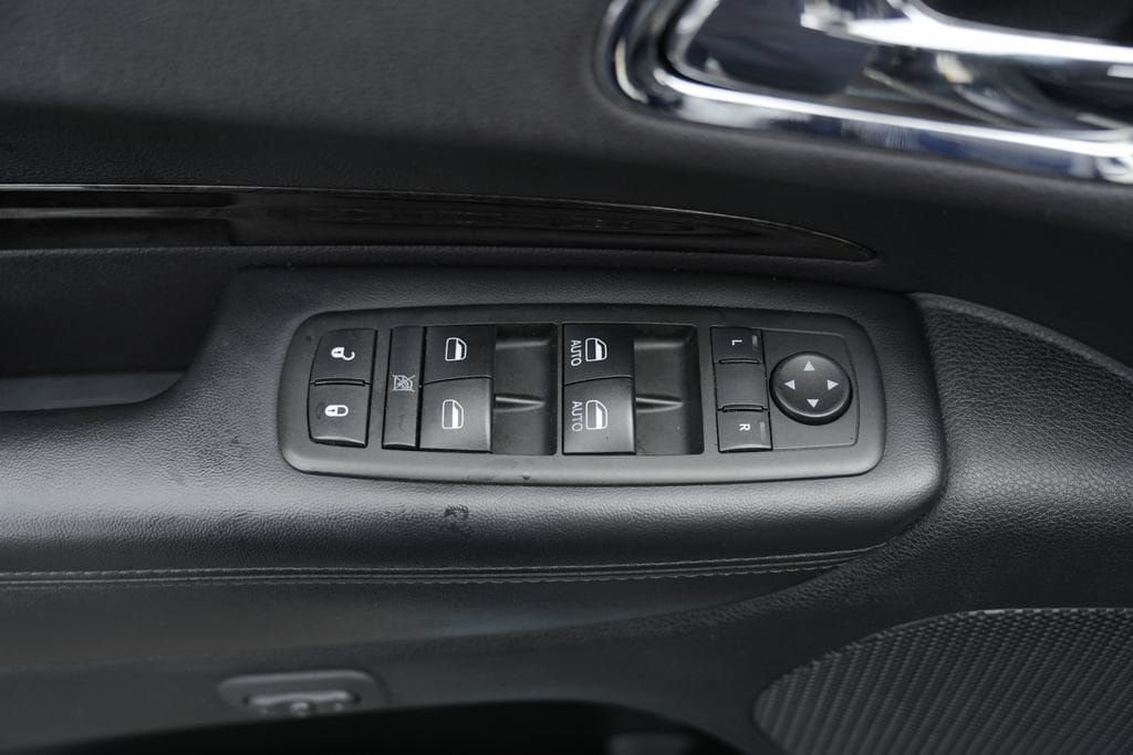 Used 2011 Dodge Durango Crew AWD/4WD image 20