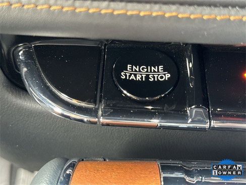 Used 2025 Lincoln Aviator Black Label image 21