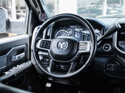 Used 2022 RAM 2500 Big Horn AWD/4WD image 26