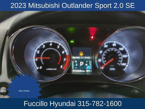 Used 2023 Mitsubishi Outlander Sport SE image 12