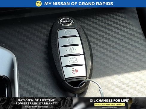 New 2025 Nissan Altima 2.5 SV w/ SV Premium Package image 25