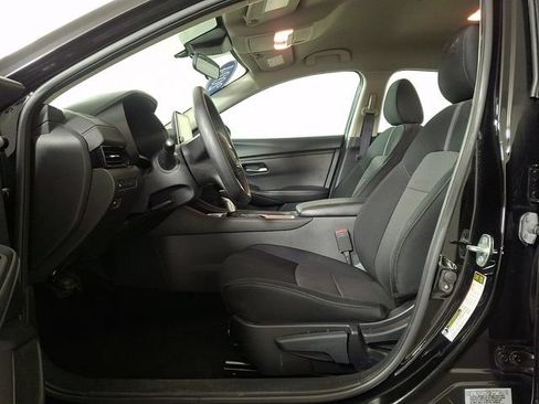 Used 2024 Nissan Sentra SV FWD image 15