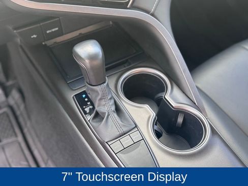 Used 2023 Toyota Camry SE image 17