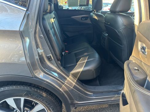 Used 2023 Nissan Murano SV image 15