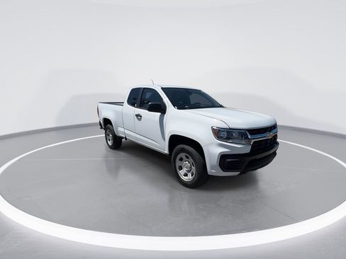 Used 2022 Chevrolet Colorado W/T w/ WT Convenience Package RWD image 2