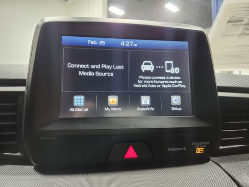 Used 2019 Hyundai Veloster 2.0 image 4