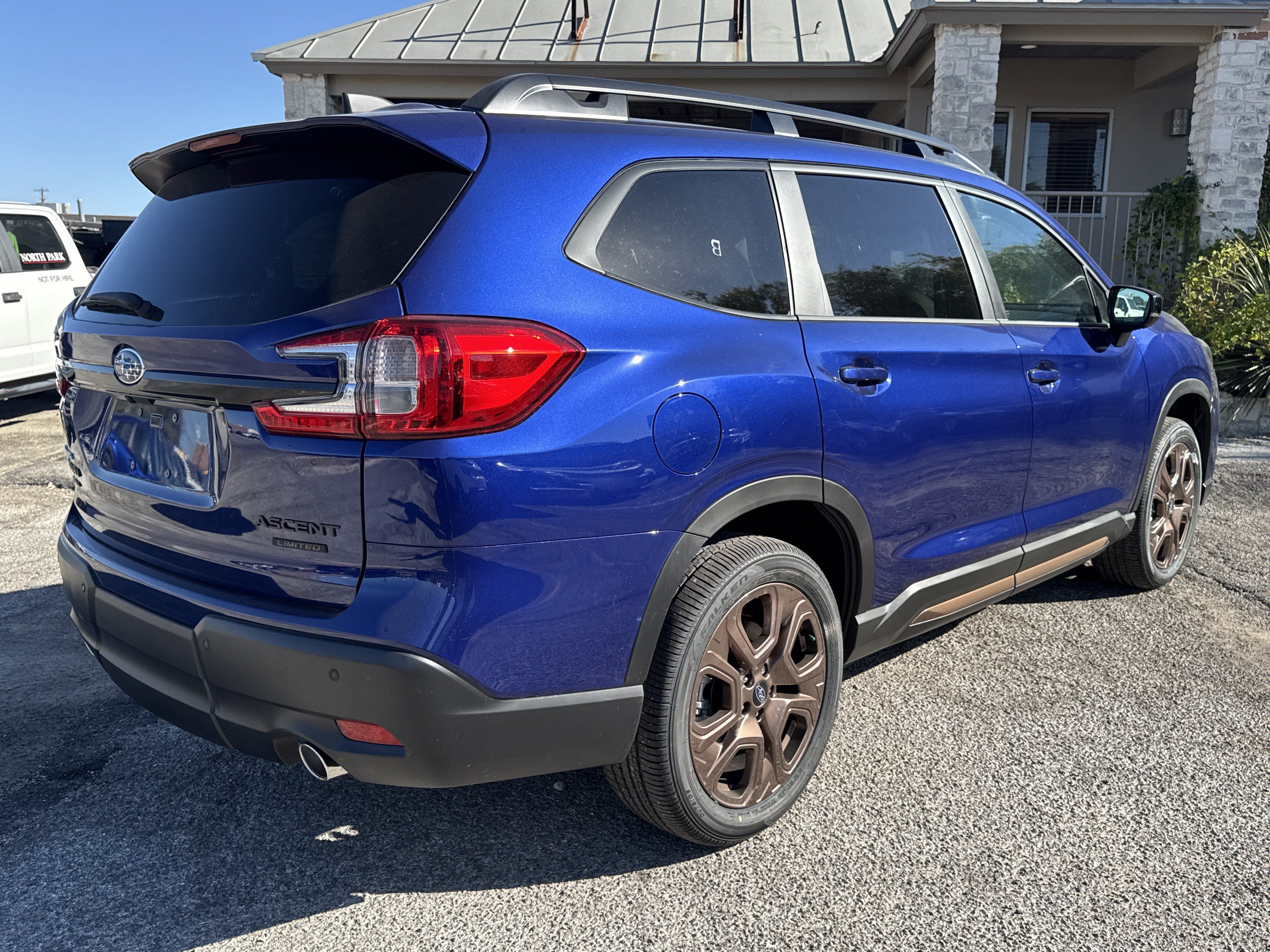 New 2026 Subaru Ascent Limited Bronze AWD/4WD image 3