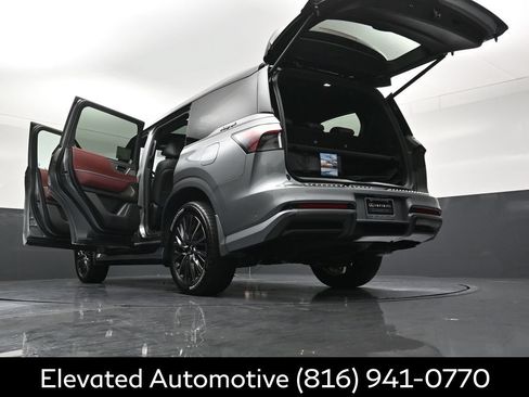 Certified 2026 INFINITI QX80 Autograph AWD/4WD image 45