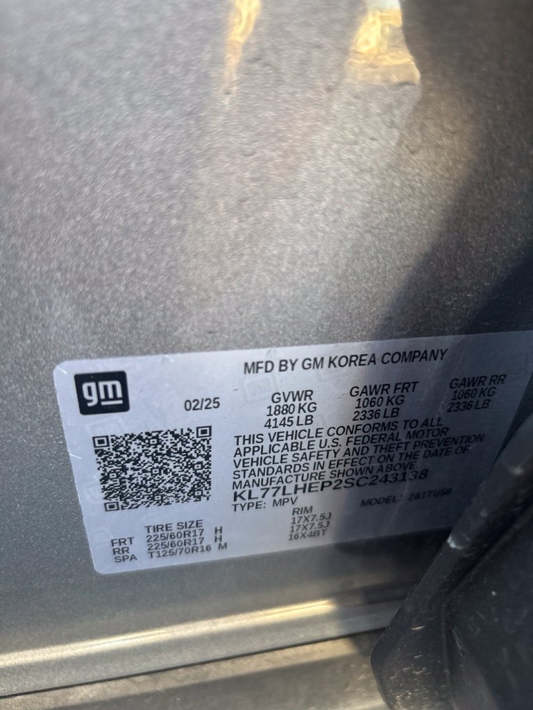 Used 2025 Chevrolet Trax LT w/ LT Convenience Package FWD image 8