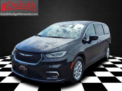 Certified 2023 Chrysler Pacifica Touring-L
