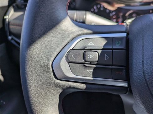 Used 2024 Jeep Compass Trailhawk image 15