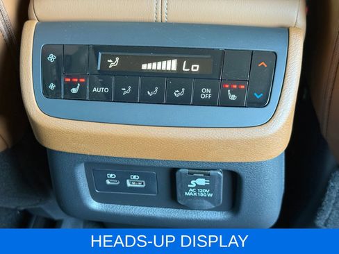 Used 2023 Nissan Pathfinder Platinum w/ Lighting Package (N93) AWD/4WD image 22