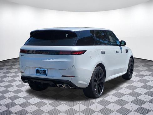 New 2026 Land Rover Range Rover Sport Dynamic SE AWD/4WD image 5