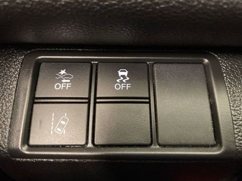 Used 2019 Honda Civic EX image 18