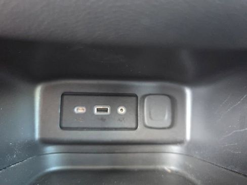 Used 2024 Chevrolet Equinox LT AWD/4WD image 18