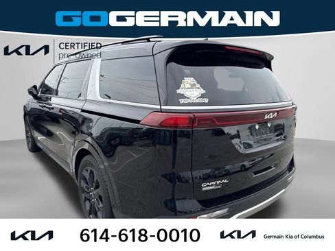 Certified 2023 Kia Carnival SX Prestige FWD image 3