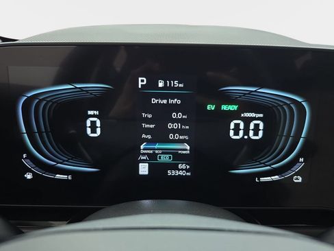 Used 2023 Kia Niro EX FWD image 21