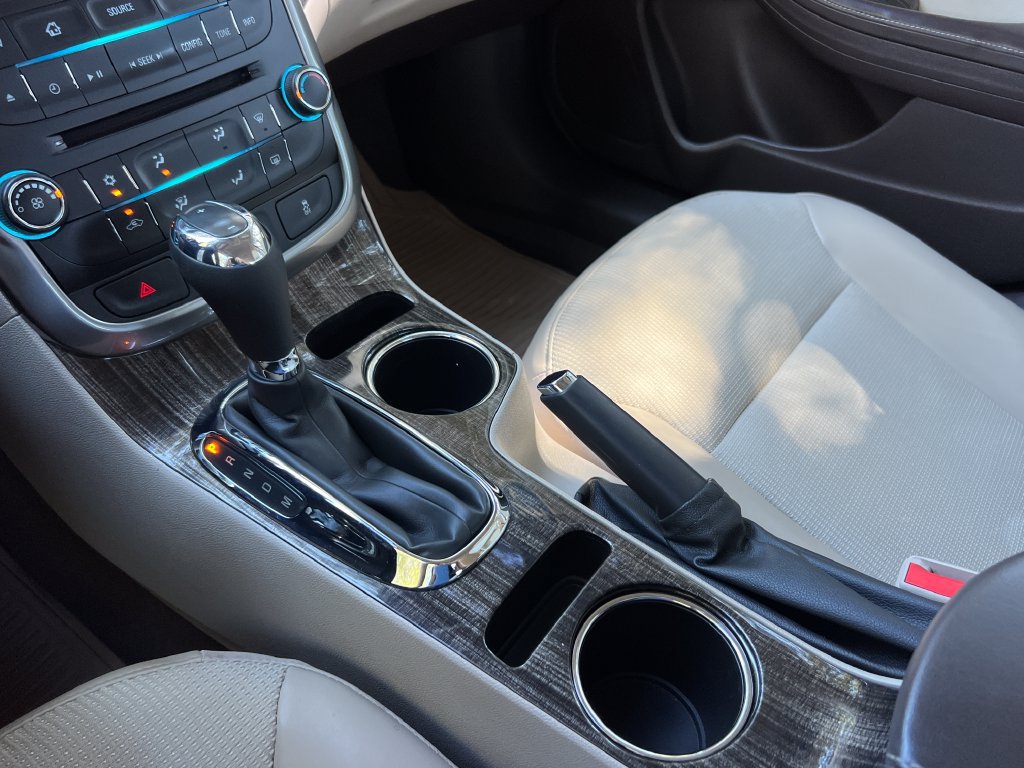 Used 2014 Chevrolet Malibu LT w/ Power Convenience Package FWD image 39
