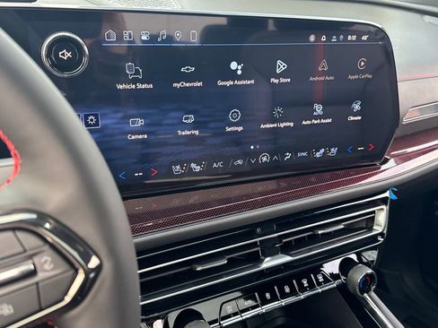 New 2026 Chevrolet Traverse RS w/ LPO, Floor Liner Package image 23