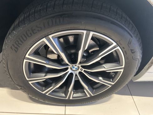 Used 2024 BMW X5 xDrive40i w/ M Sport Package image 23