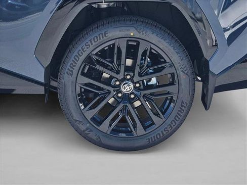 New 2026 Toyota RAV4 FWD image 10