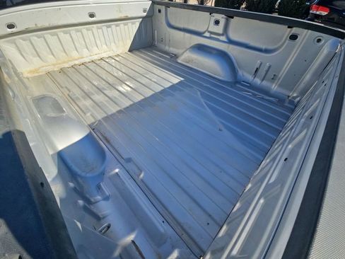 Used 2018 GMC Sierra 1500 SLE image 19