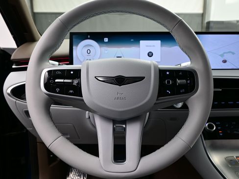 Certified 2026 Genesis GV70 2.5T Advanced image 24