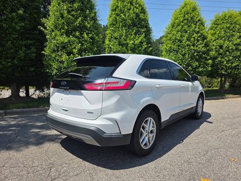 Used 2023 Ford Edge SEL AWD/4WD image 5