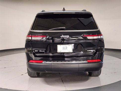 Used 2022 Jeep Grand Cherokee L Limited image 10