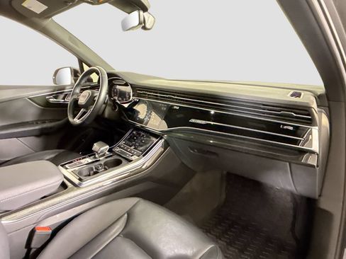 Used 2021 Audi Q7 3.0T Premium Plus w/ Executive Package AWD/4WD image 15