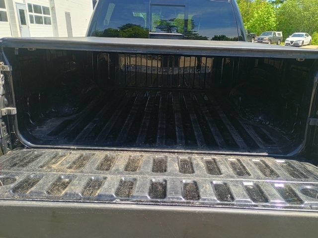 Used 2022 RAM 1500 Laramie AWD/4WD image 19