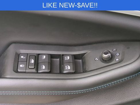 Used 2025 Jeep Grand Cherokee Trailhawk w/ Advanced Protech Group II AWD/4WD image 14