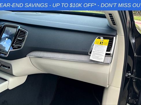 Used 2025 Volvo XC90 B6 Plus w/ Protection Package Premier image 18