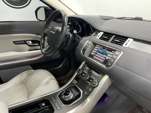 Used 2016 Land Rover Range Rover Evoque HSE image 21