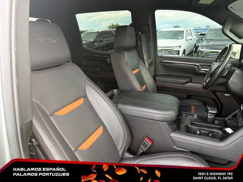 Used 2024 GMC Sierra 1500 AT4 w/ Technology Package AWD/4WD image 38