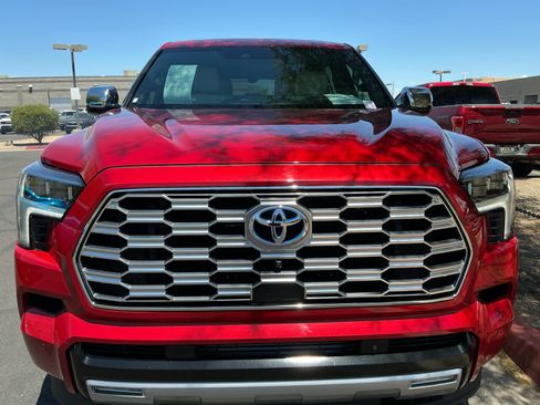 Used 2024 Toyota Sequoia Capstone AWD/4WD image 23