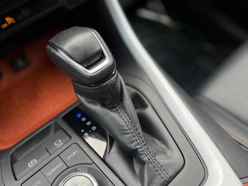 Used 2020 Toyota RAV4 Adventure image 35