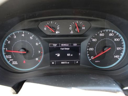 Used 2023 Chevrolet Malibu LT FWD image 13